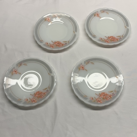 Vintage Milk Glass Indopal Tea Cups and Saucers Set of 4 Peach and Gray - Picture 2 of 10